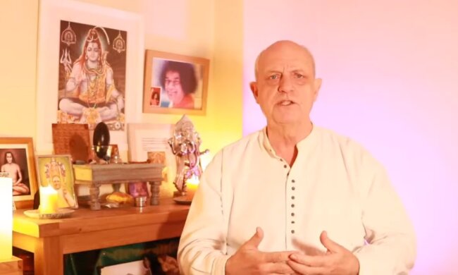 Craig Hamilton-Parker. Źródło: Youtube Craig Hamilton-Parker