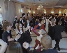 studniówka, screen Youtube  @pikason