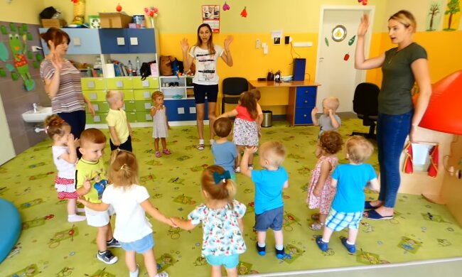 Przedszkole. Źródło: Youtube Żłobek Gminny w Łopusznie