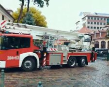 Straż pożarna/ YouTube: FrogFootTV - 998 & Lotnictwo