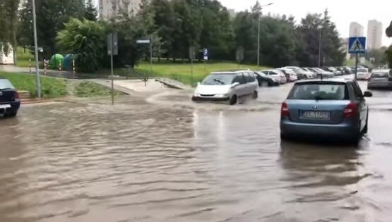 Mieszkańcy jednego z polskich miast nie czują się bezpiecznie. Żywioł uderzył z ogromną siłą