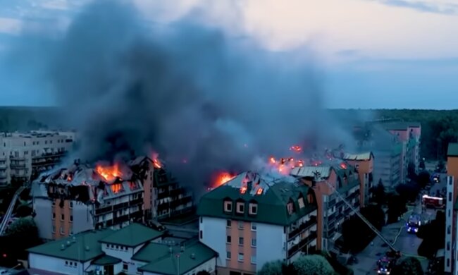 pożar w Ząbkach, screen Youtube @wp-pl