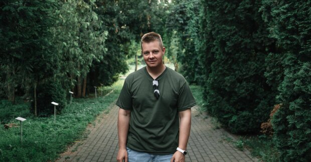 Z życia wzięte. "Harowałem za granicą, żeby zbudować nam dom": Dopiero po powrocie odkryłem, że moje miejsce zajął brat