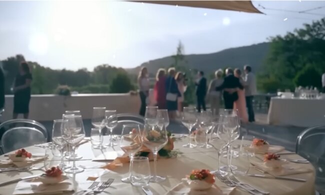 Przyjęcie/YouTube @Czas na historię