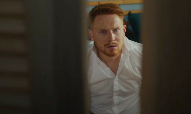 Opuścił żonę, źródło: YouTube/ LOVEBUSTER