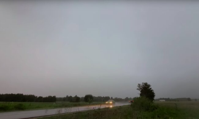 Może być bardzo niebezpiecznie! / YouTube:   Storm Chasing Poland