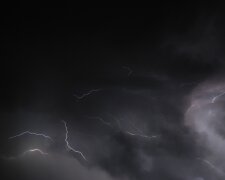 Żywioł ponownie zaatakował. Uczniów trzeba było ewakuować łodziami