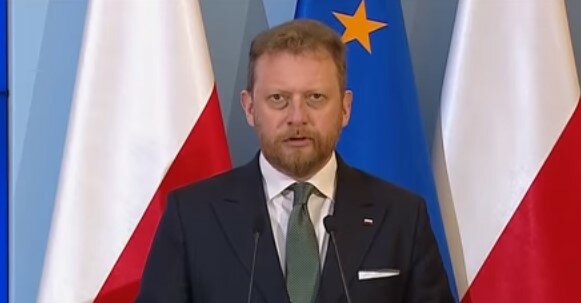 Łukasz Szumowski o zniesieniu kolejnych obostrzeń. Koncerty i imprezy możliwe już przed wakacjami?