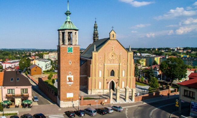 Parafia w Proszowicach