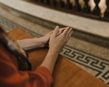 Piękna modlitwa za wnuki, która porusza serca. Dziadkowie odmawiają ją każdego dnia