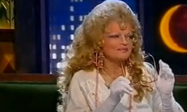 Uwielbiana i kochana, odeszła samotnie i w ubóstwie. Syn Violetty Villas zadbał o nią dopiero, gdy odeszła. Jak wygląda dziś miejsce jej spoczynku