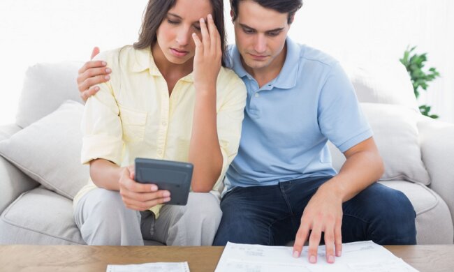 W tym miesiącu wielu Polaków otrzyma mniejszą wypłatę. Może być nawet o 1000 zł niższa niż zazwyczaj