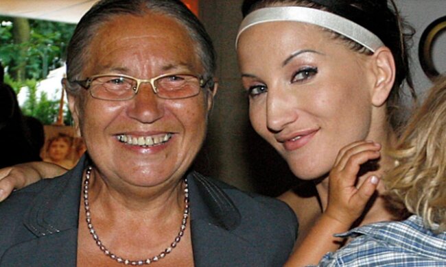 Trudny zwrot w życiu Justyny Steczkowskiej. Przebojowe życie gwiazdy przysłonił stan zdrowia jej mamy