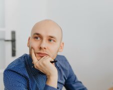 Z życia wzięte. "Rodzice nie akceptują mojej dziewczyny, a ona nie szanuje ich": W końcu będę musiał wybrać, kogo kocham bardziej
