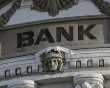 Bank ostrzega przed oszustwami!/screen Pikrepo