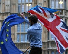 Brexit coraz bardziej realny. Brytyjska Izba Gmin popiera nowy projekt ustawy w tej sprawie