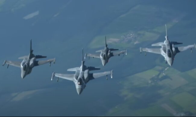 Myśliwce F-16/YouTube @Arma Civitas