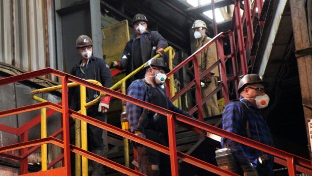 Rośnie liczba górników zakażonych koronawirusem, źródło: Polsat News