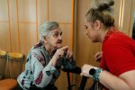 Z życia wzięte. "Wysłałam matkę do domu opieki i wszyscy nazwali mnie wyrodną córką": Nikt nie znał moich powodów