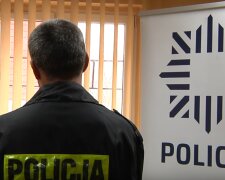 Kraków: kilku mieszkańców straciło ostatnio aż 135 tys. zł. Policjanci przestrzegają przed sprytnymi oszustami, którzy podają się za funkcjonariuszy