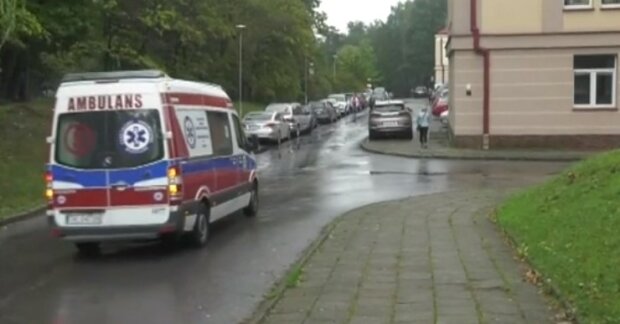 16-latka z problemami kardiologicznymi nieprzyjęta do szpitala w trzech miastach w Polsce. Media donoszą o 6 godzinach poszukiwań wolnego miejsca