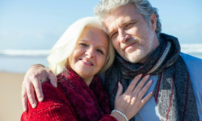 Z życia wzięte. "Mam 70 lat i znów się zakochałam": Najbardziej boję się reakcji własnej córki