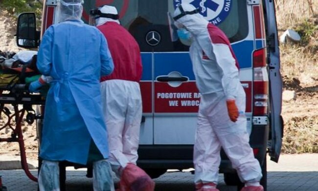 Nowe potężne ogniska zachorowań znowu na ustach mediów. Sytuacja jest bardzo zła