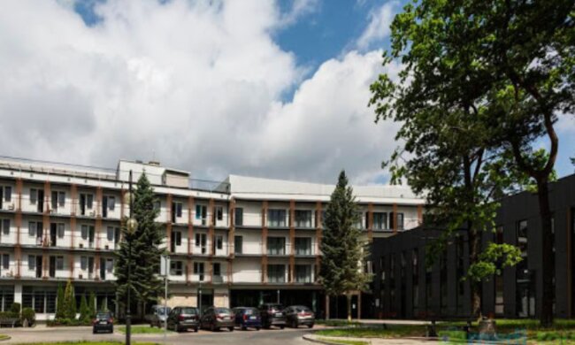 Wyjazdy do sanatoriów znów możliwe! / medi-tour.co.uk