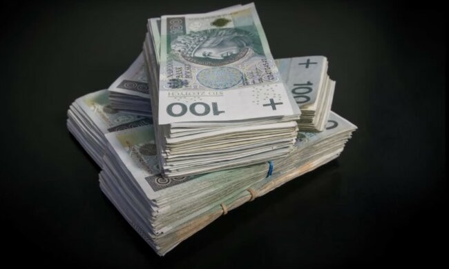 Pieniądze, gotówka, banknoty screen YT