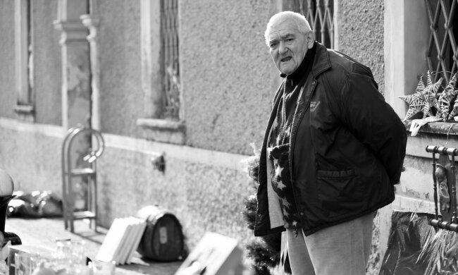 Z życia wzięte. "Mam 70 lat, a syn już dzieli mój majątek": Problem w tym, że wcale nie wybieram się na tamten świat