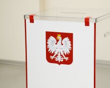 skrzynka wyborcza @AI