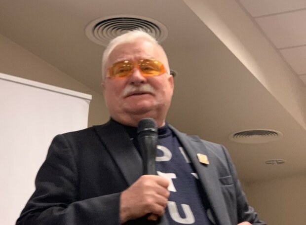 Lech Wałęsa ochrzcił wnuczkę. Na uroczystości zadziwił wszystkich. Co się stało