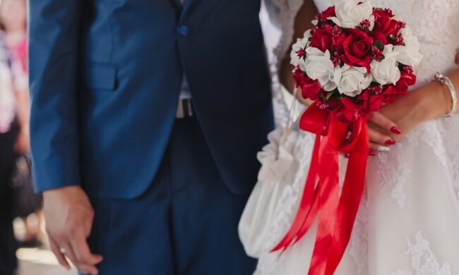 Trzy razy ślub!/screen Youtube