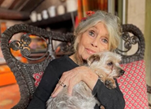 Brigitte Bardot/YouTube @evistatvclub