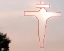 Kolejny boski znak na niebie. Wierni dojrzeli tam Jezusa na krzyżu