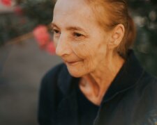 starsza Pani @pexels