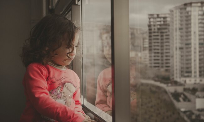 Z życia wzięte. "Adoptowaliśmy niewidomą i głuchą dziewczynkę": Po latach mąż kazał mi wybrać: córka albo on