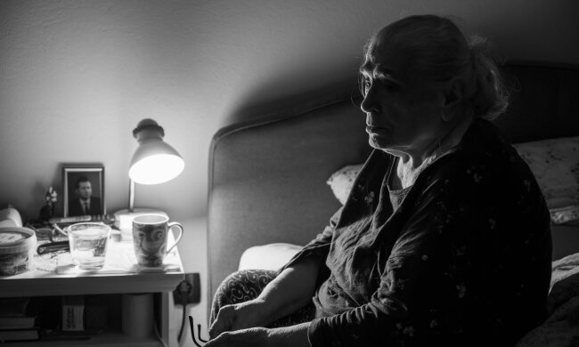 Z życia wzięte. "Siostra wychodziła za mąż i potrzebowała mieszkania": Rodzina uznała, że najłatwiej będzie pozbyć się babci