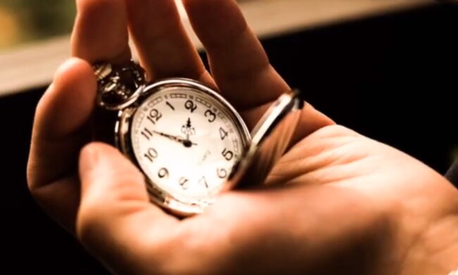 Zmiana czasu. Źródło: Youtube Aktualności 360