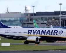 Linie lotnicze Ryanair wycofują samoloty. Boeingi miały pęknięte kadłuby