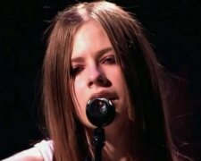Avril Lavigne/screen YouTube