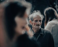 Brat prosił o połowę kosztów opieki nad ojcem. Kierowniczka ośrodka wyjaśniła, że wszystko pokrywała jego emerytura