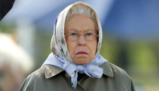 Pogarsza się stan królowej Elżbiety II! Kto przejmuje koronę?