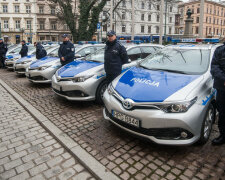 Kraków: alarmująca sytuacja w krakowskiej policji. Wykryto koronawirus u kilku funkcjonariuszy. Jakie działania podejmują służby