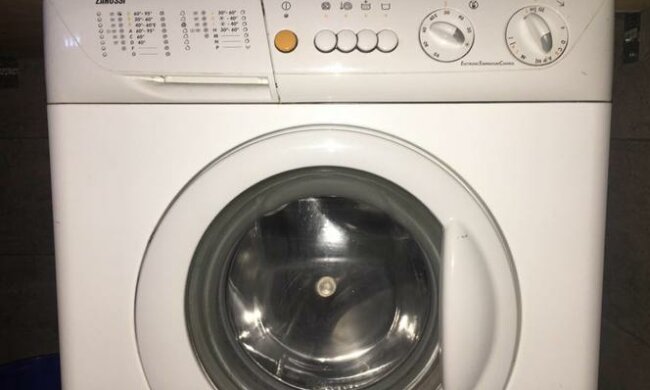 Policjanci znaleźli poszukiwanego mężczyznę w pralce, źródło: Radio ESKA