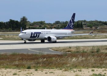 Samolot LOT-u zawrócił w trakcie rejsu. Decyzja zapadła w powietrzu