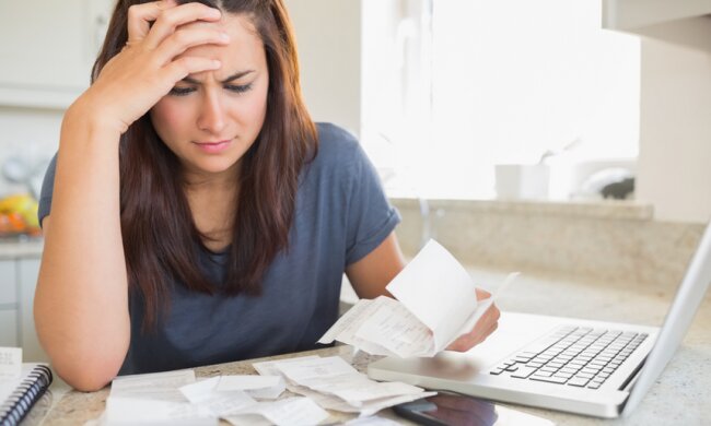 Ostrzeżenie przed telefonicznymi naciągaczami. Wystarczy chwila nieuwagi, by nabić sobie słony rachunek