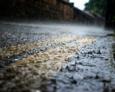 Kraków: IMGW wydało ostrzeżenie dla miasta. Czekają nas bardzo intensywne opady. Co jeszcze znalazło się w prognozie
