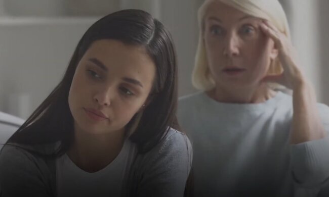 Bezczelna córka, źródło: YouTube/ Inner Toxic Relief