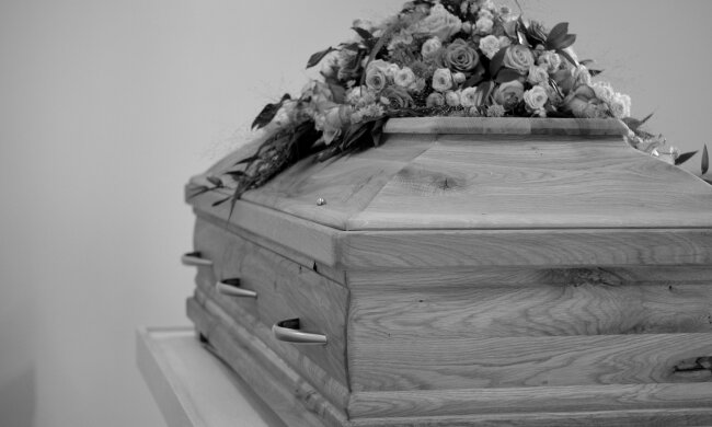 Podpis nie zawsze wystarczy, by testament był ważny. Ten błąd może przekreślić ostatnią wolę